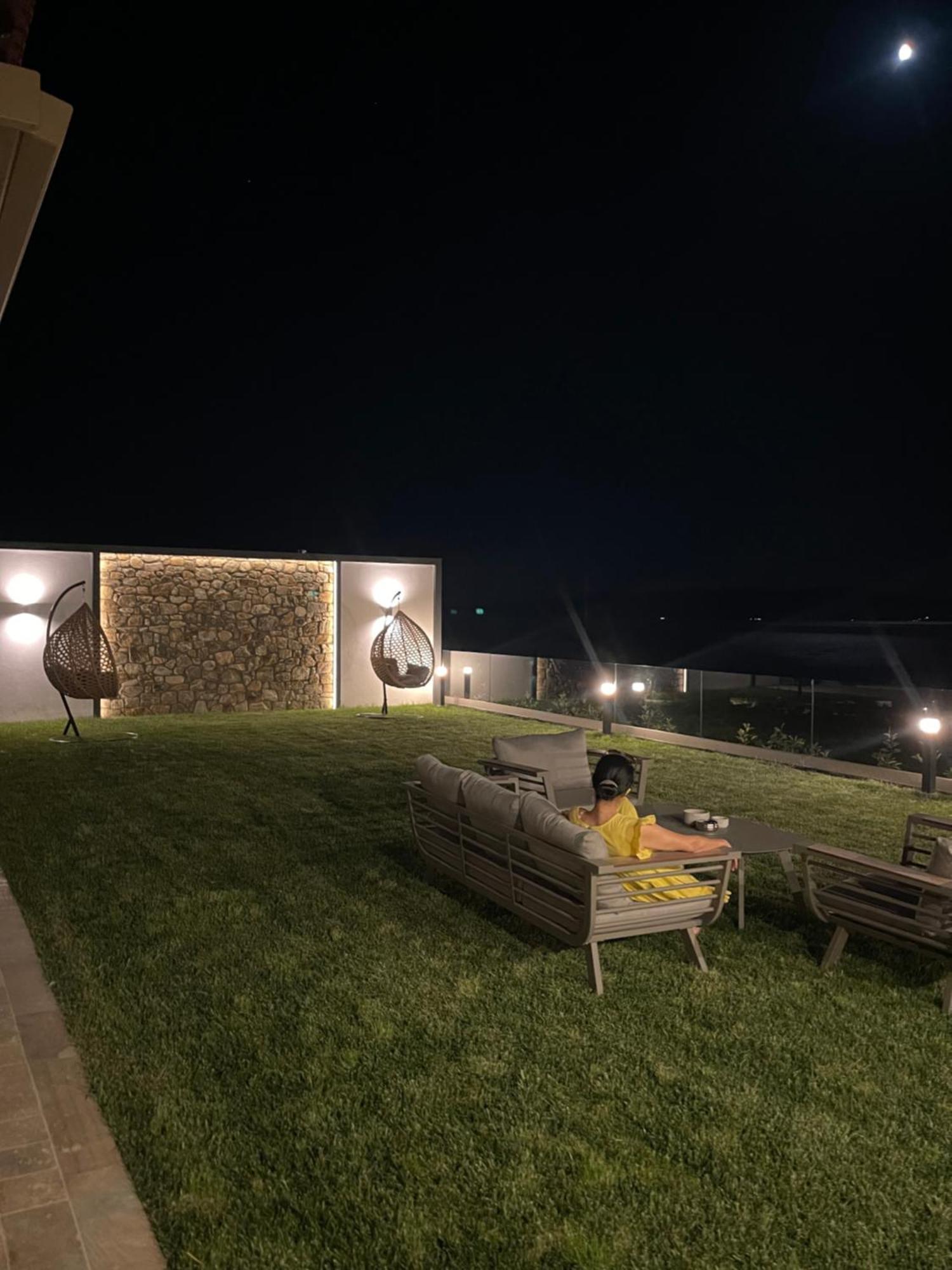 オウランオウポリ Elia Luxury Houseヴィラ エクステリア 写真