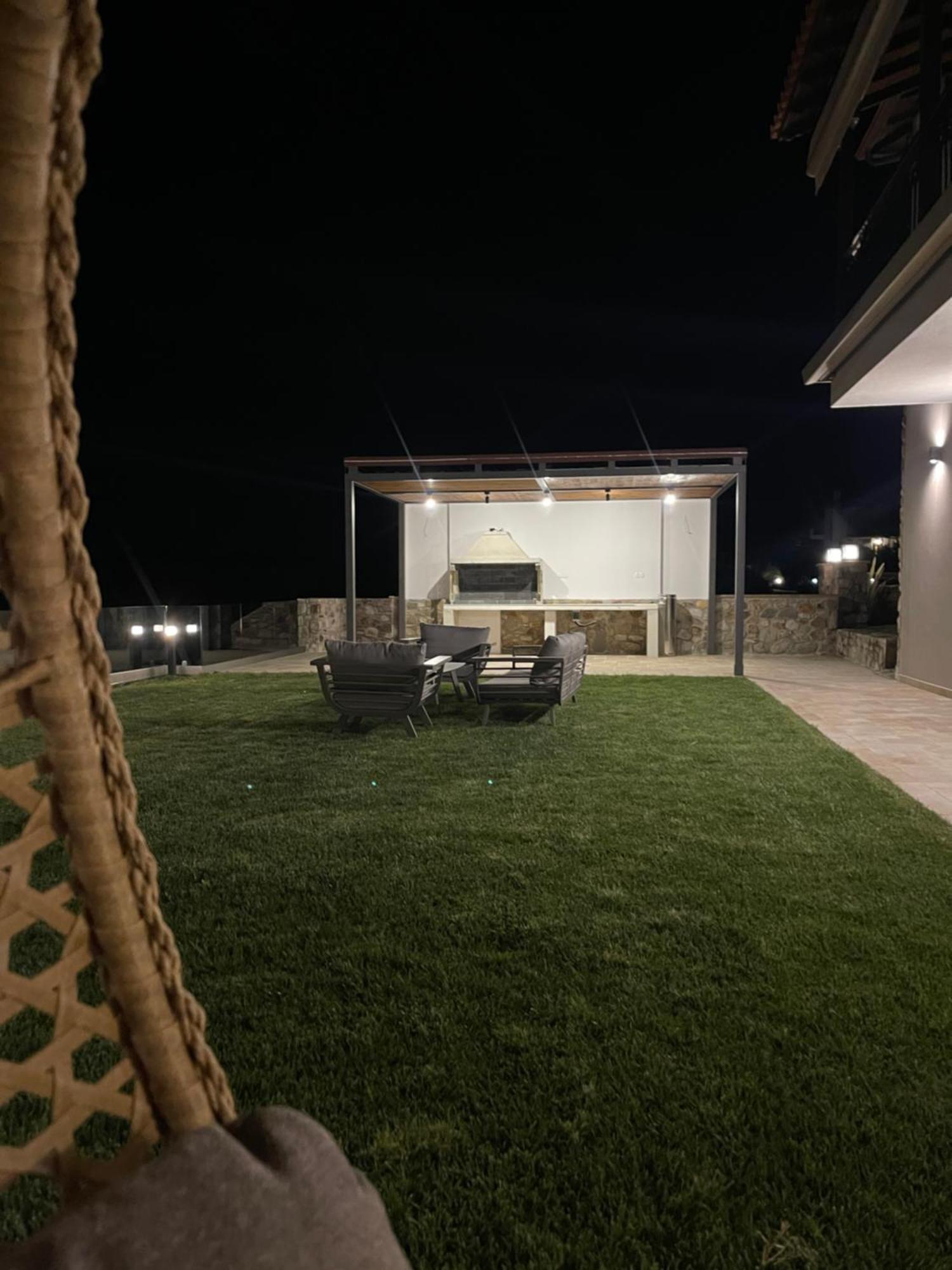オウランオウポリ Elia Luxury Houseヴィラ エクステリア 写真