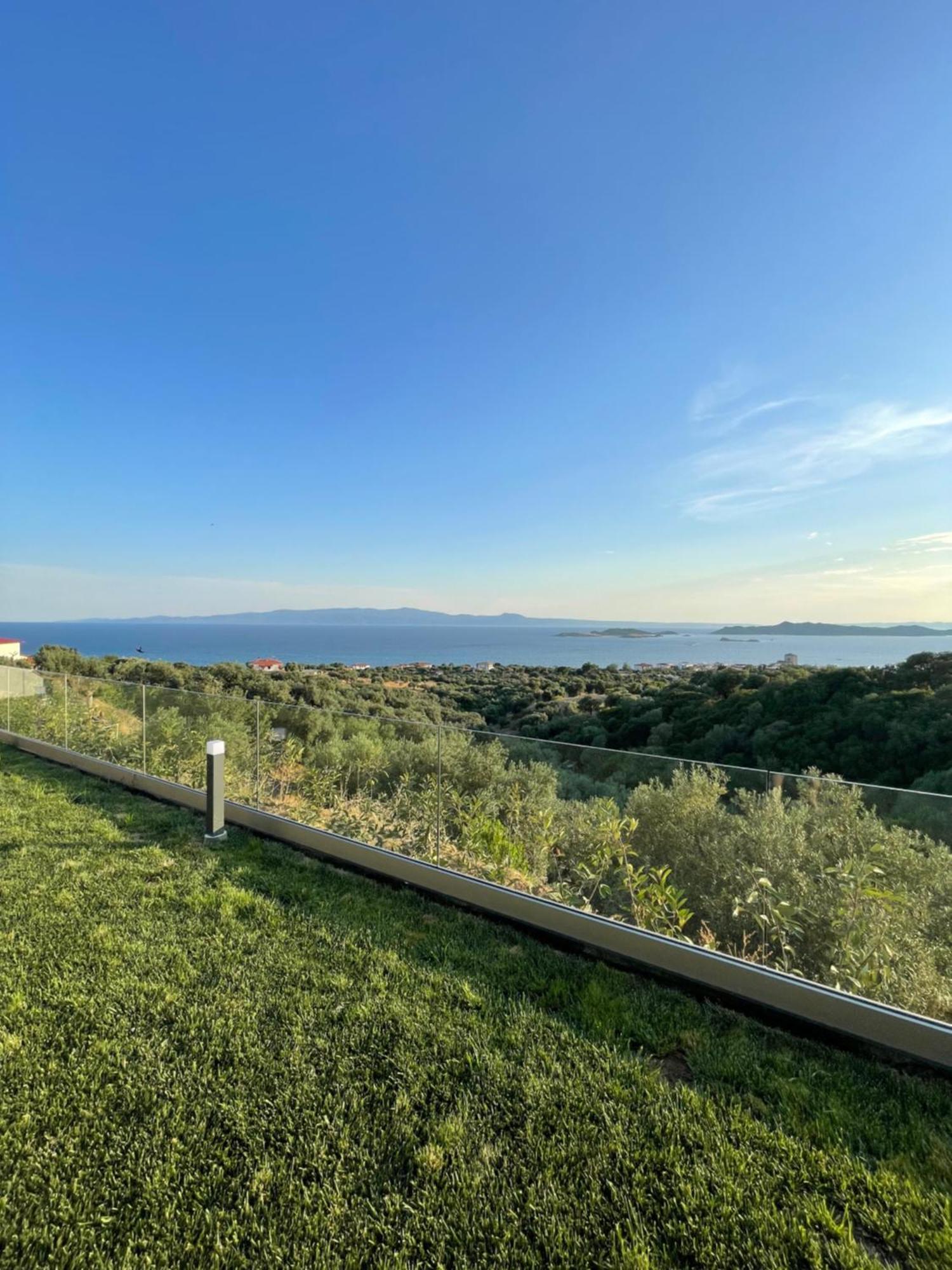 オウランオウポリ Elia Luxury Houseヴィラ エクステリア 写真