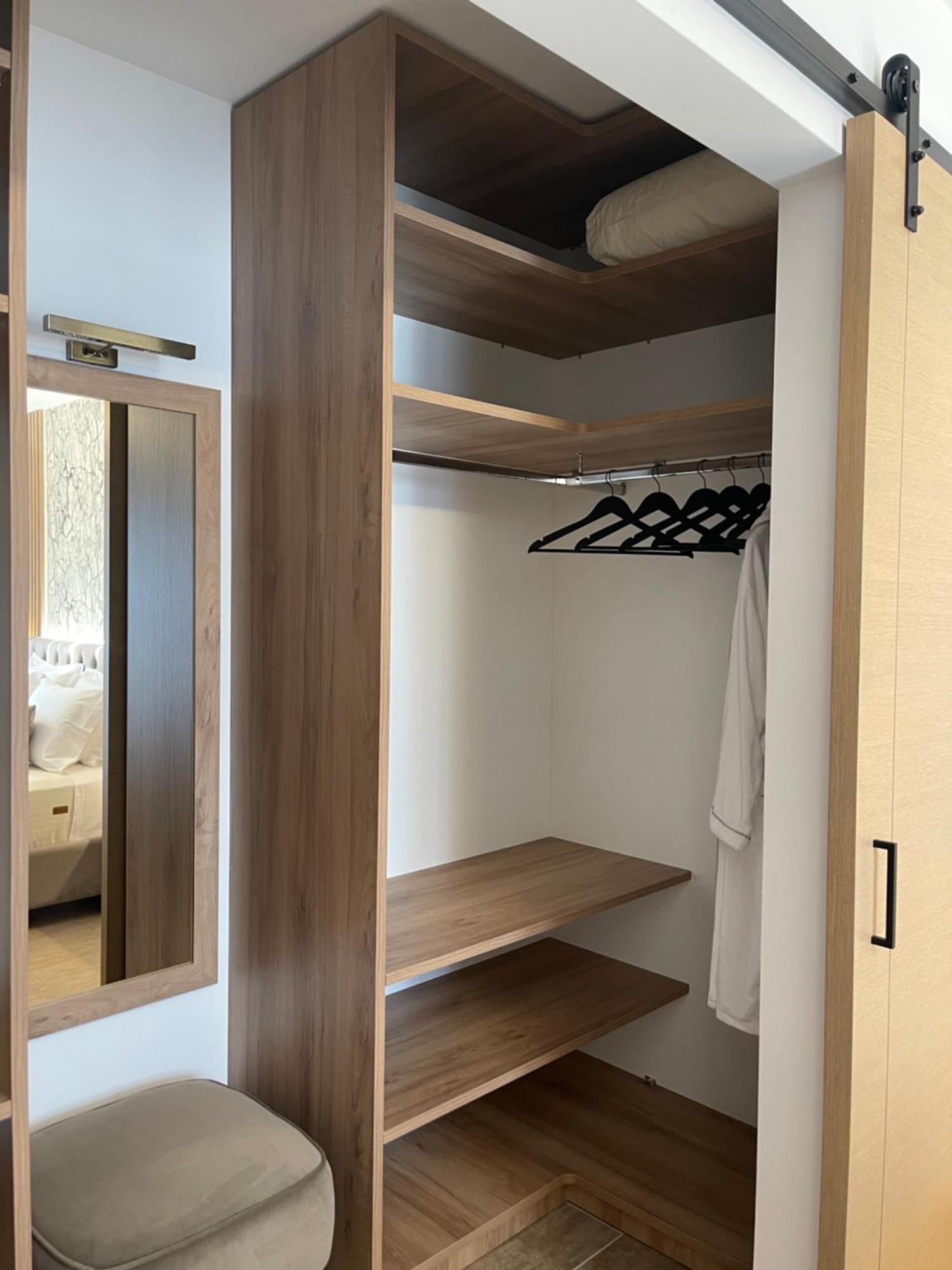 オウランオウポリ Elia Luxury Houseヴィラ エクステリア 写真