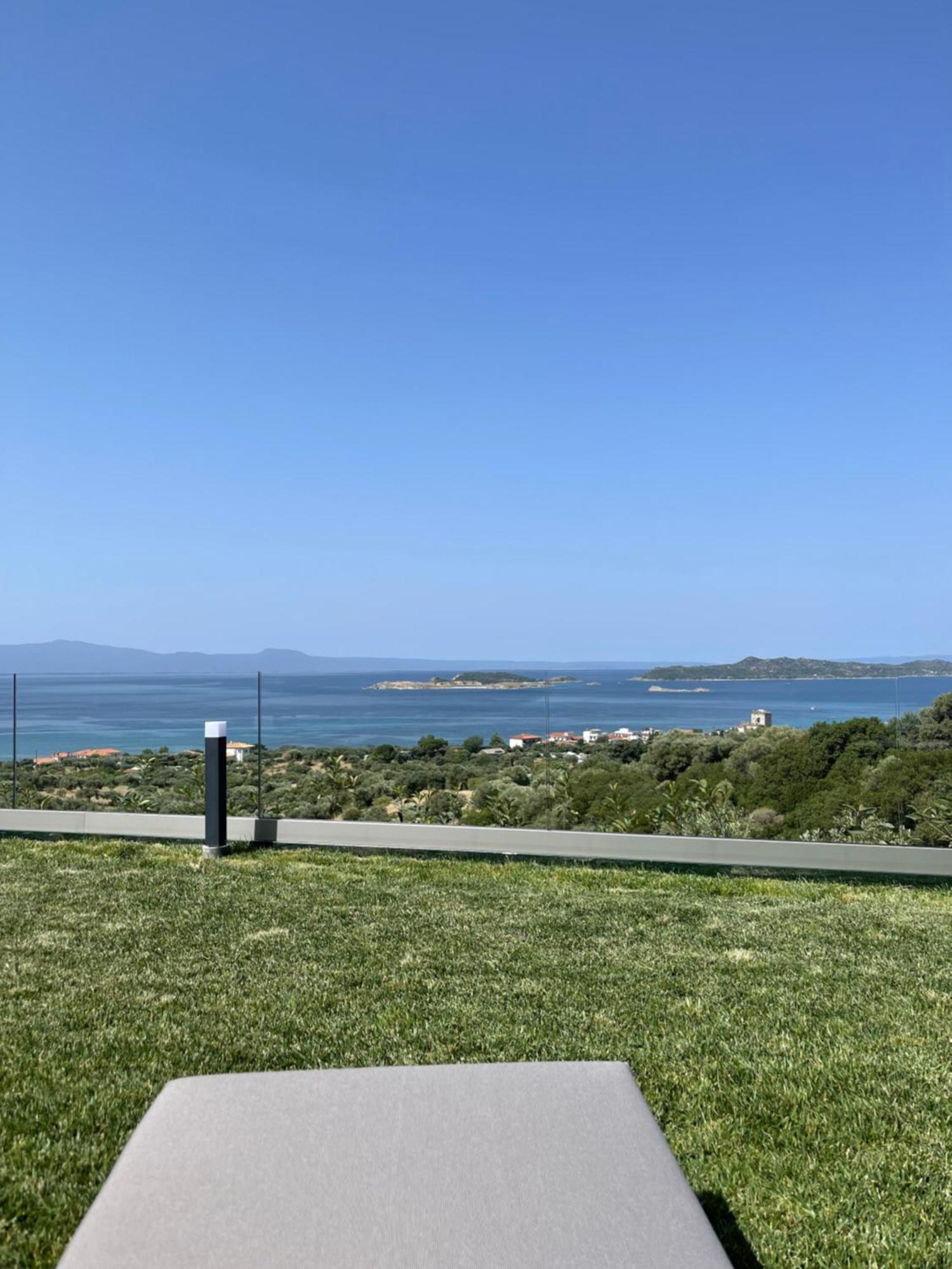 オウランオウポリ Elia Luxury Houseヴィラ エクステリア 写真